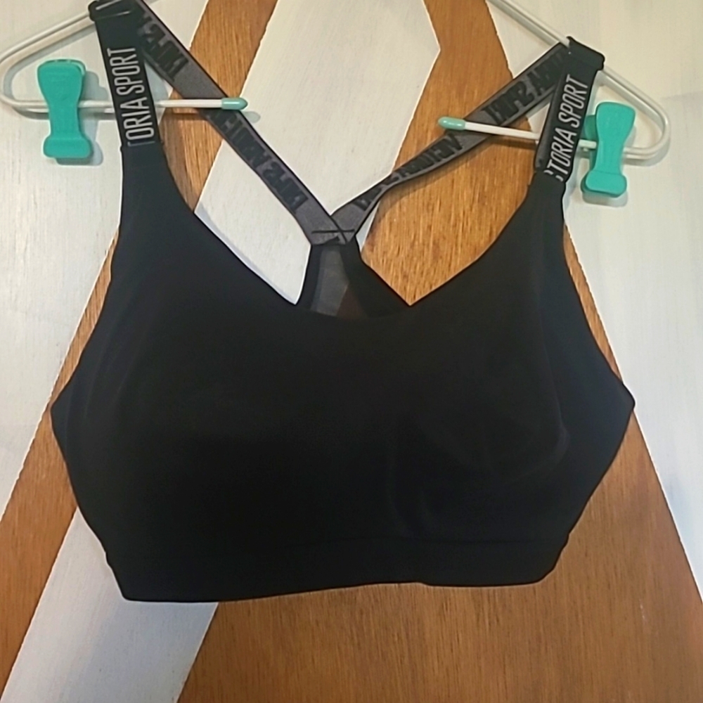 Victoria’s Secret Sports Bra